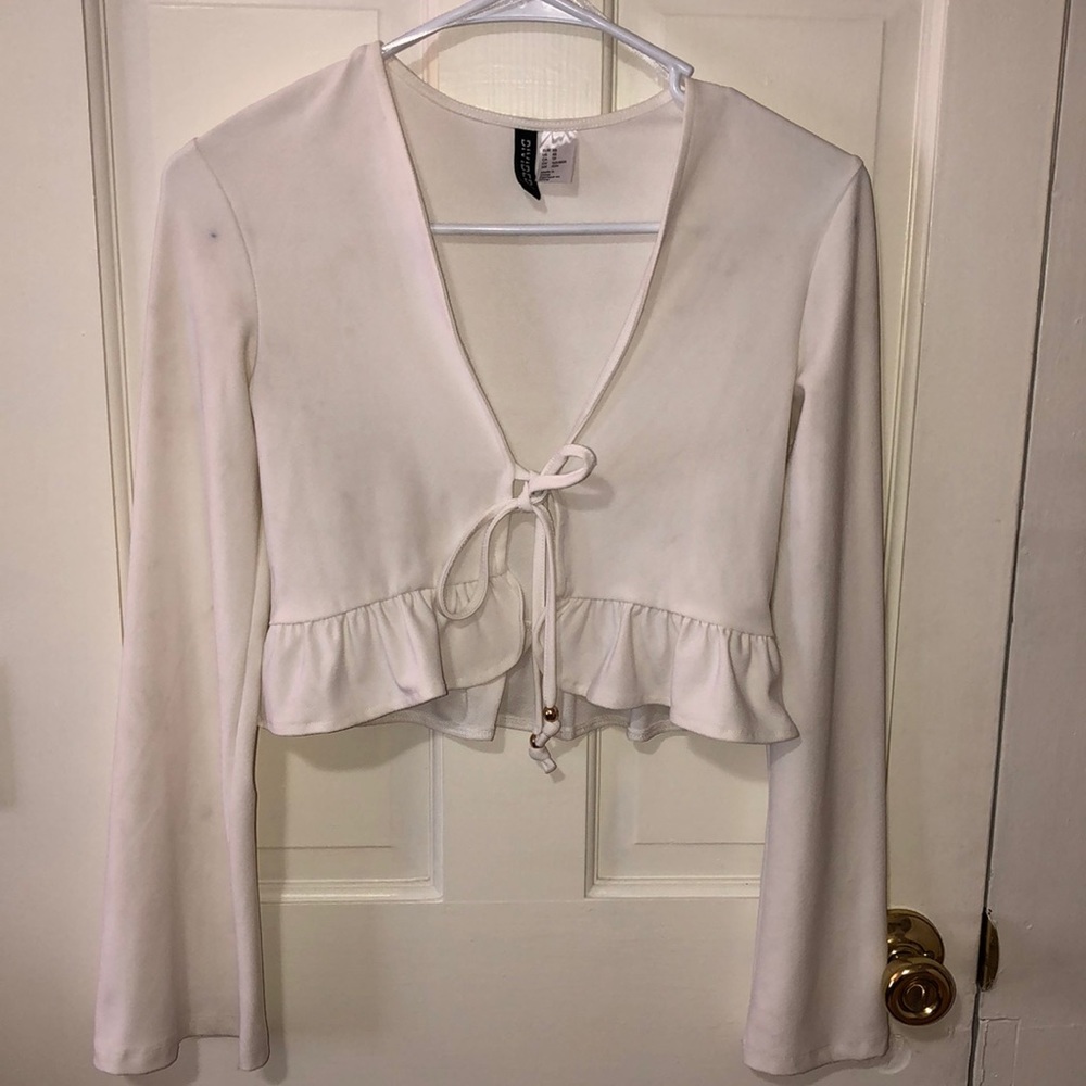 Longsleeve cute ruffle top